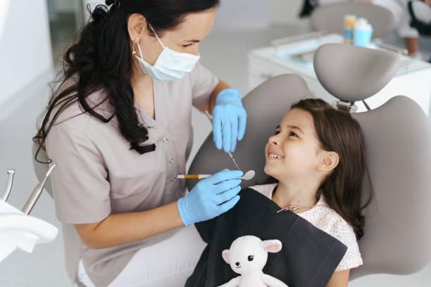 Best Emergency Care for Gum Disease in Petersburg, IL